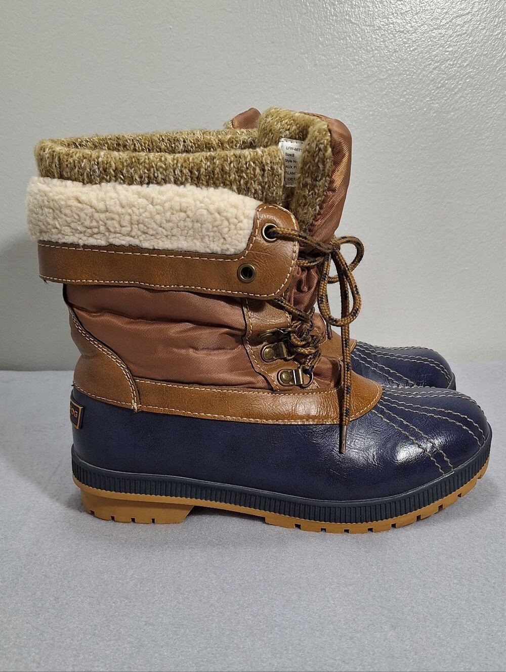 London Fog Mitten Cold Weather Blue Lace Up Duck Boots Wms 8 Outdoor Snow